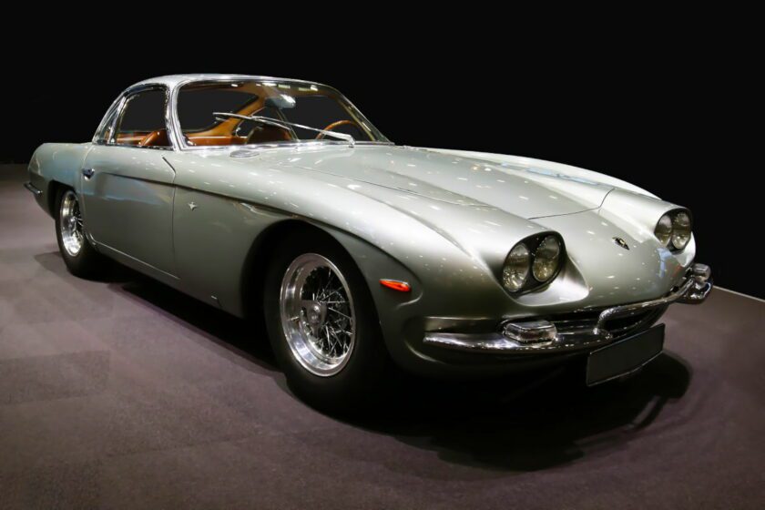 1966 Lamborghini 350 GT photo by Peter Kraaibeek - Fahrzeug dieses Typ ist zu sehen auf der Classic-Gala Schwetzingen 2023